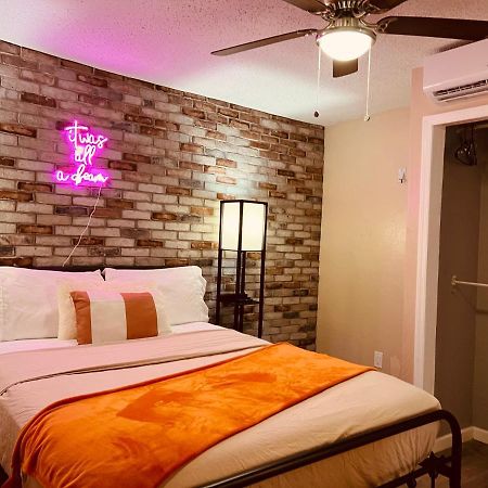 Apartment Near Tpa Airport Тампа Екстериор снимка