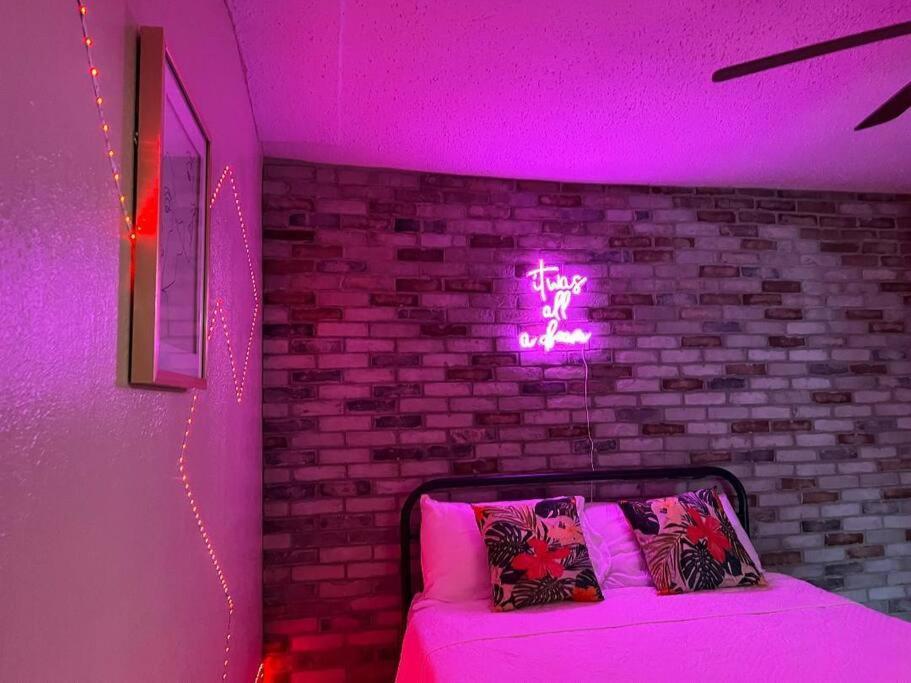 Apartment Near Tpa Airport Тампа Екстериор снимка